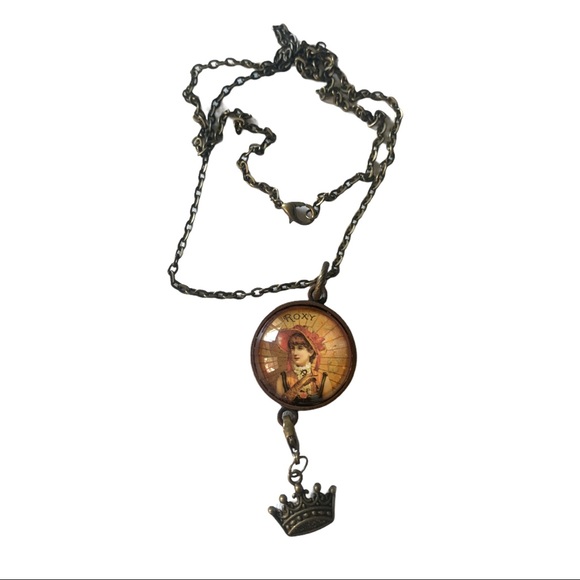 Necklace Roxy with Crown charm - Picture 2 of 12